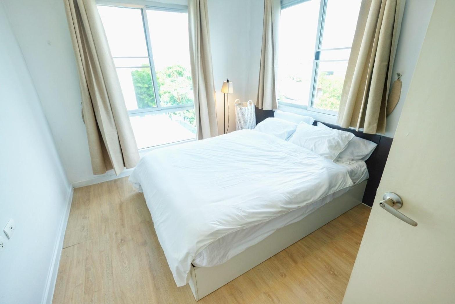 7Min Bkk Airport - Free Pick Up - Malls Nearby Бангкок Экстерьер фото
